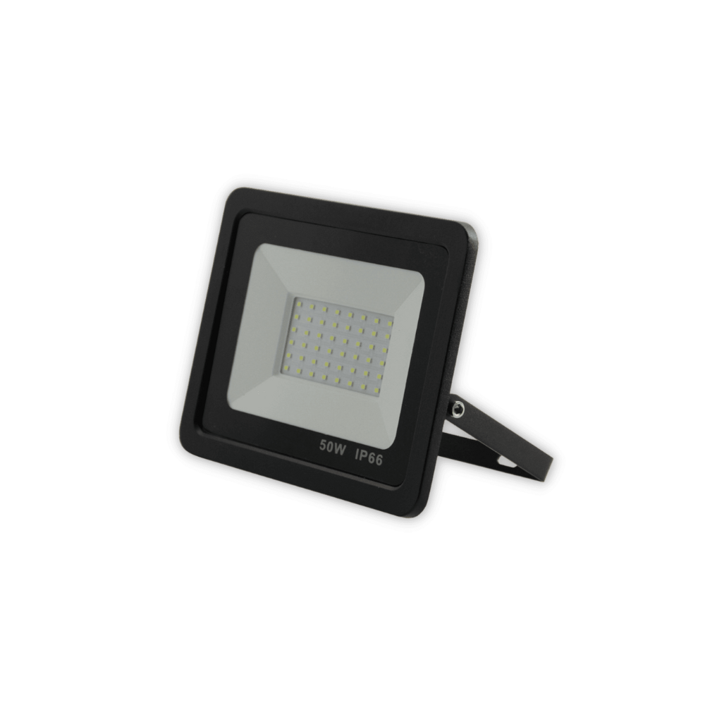 Alquiler Luminaria de 50W (1) con soporte tipo Tripode